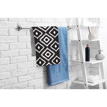 oFloral Hand Towels – Luxurious Cotton Washcloths in Stylish Geometric Patterns