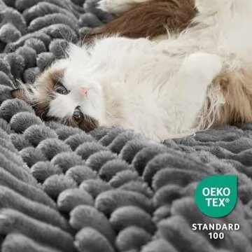 Bedsure Sherpa Throw: Luxurious Warm Fleece Blanket