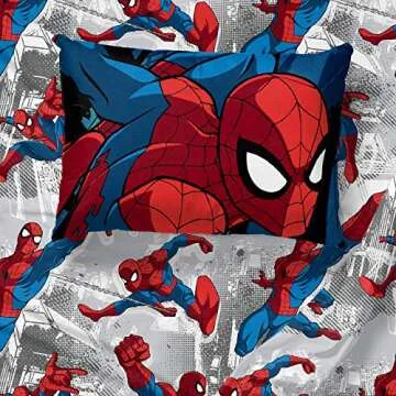 Jay Franco Spiderman Twin Bed Set - Soft, Vibrant Comforter