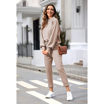 Fixmatti Women's 2 Piece Matching Sweatsuit Set for Casual Wear