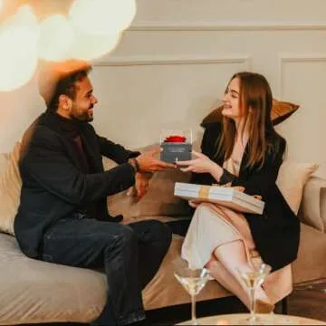 Mothers Day Mom Gifts for Mom from Daughter Son, Preserved Rose with I Love You Necklace, Eternal Flowers Rose Gifts for Mom Wife Girlfriend on Mothers Day Anniversary Birthday Gifts for Women (Red)