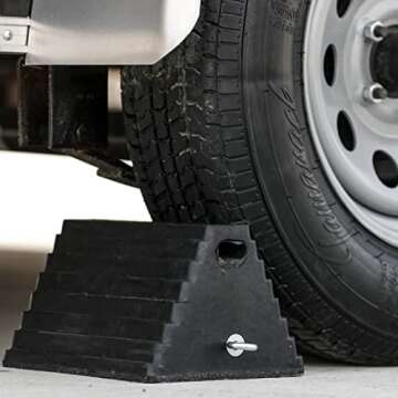 Heavy-Duty Buyers Rubber Wheel Chock for Vehicles