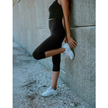 High Waisted Capri Leggings - Soft Tummy Control Pants