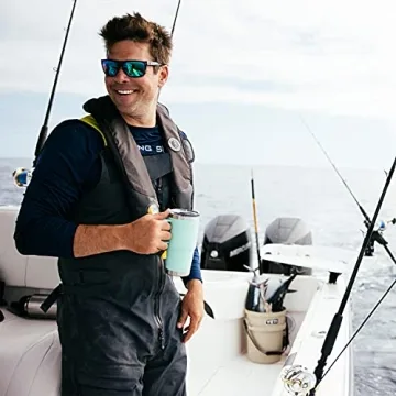 YETI Rambler 20 oz Mug - Durable, Insulated, Black