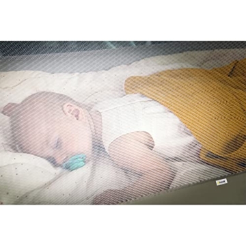 hauck Dream'n Play Plus Travel Cot for Toddlers