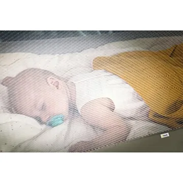 hauck Dream'n Play Plus Travel Cot for Toddlers