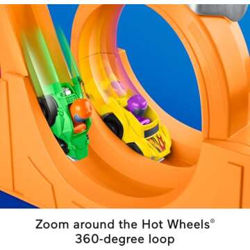 Fisher-Price Little People Toddler Toy Hot Wheels Spiral Stunt Speedway Race Track Playset with 2 Cars for Pretend Play Kids Ages 18+ Months