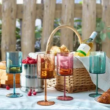 Unbreakable Acrylic Wine Glasses for Outdoor Enjoyment | Set of 4