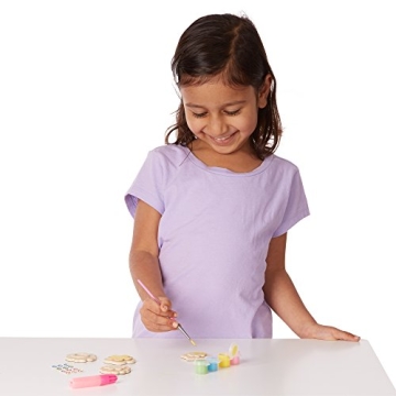 Melissa & Doug Flower Magnets Craft Kit for Creative Kids