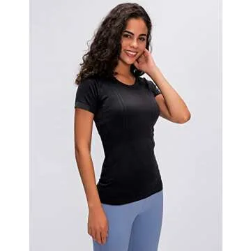 LUYAA Short Sleeves Running Tops for Women Fashion Athletic Gym Yoga Workout Shirts Seamless Slim Fit Black L