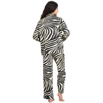 Luxurious Women's Silk Satin Pajamas Set with Pockets