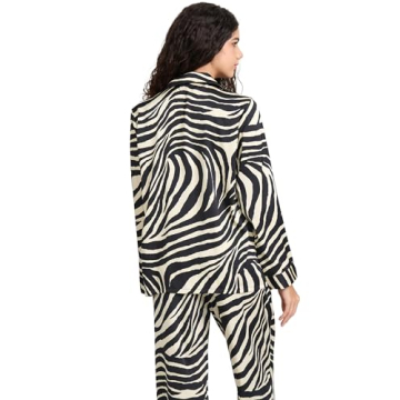 Luxurious Women's Silk Satin Pajamas Set with Pockets