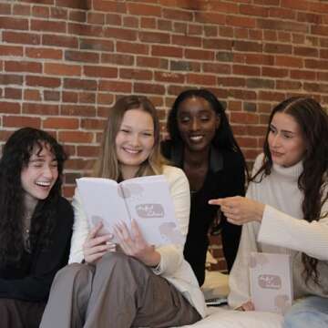 Steadfast and Sustained Bible Notes Journal Guided Devotional and Prayer Notebook for Women - SOAP Scripture, Takeaways, Notes - Gift Idea