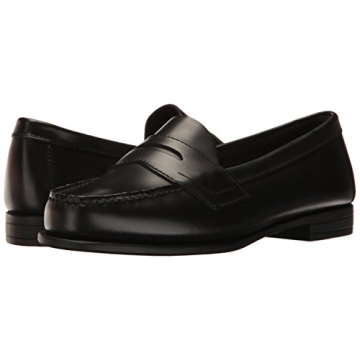 Eastland Classic II Black Loafers for Women - Size 8.5