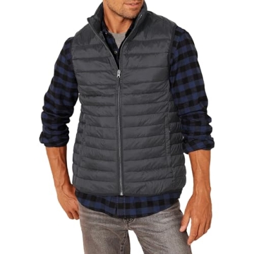 Amazon Essentials Men's Lightweight Water-Resistant Packable Puffer Vest for All Seasons