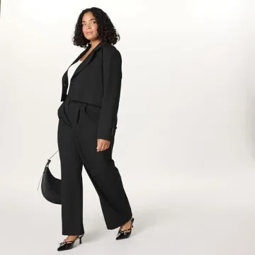 Women’s Reims Cropped Blazer in Black - XS Size