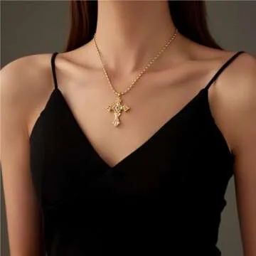 Luxurious 18k Gold Cross Pendant Necklace with Pearls