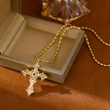 Luxurious 18k Gold Cross Pendant Necklace with Pearls