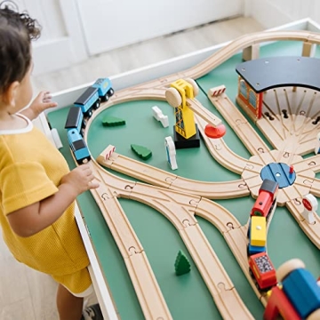 Melissa & Doug Wooden Railway Set: 130-Piece Train Set for Kids