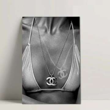 UPGEQMDK Luxury Posters High Fashion Prints Designer Wall Decor Trendy Vintage Art For Living Room Bedroom Women For Girls Gifts Unframe-style 12x18inch(30x45cm)