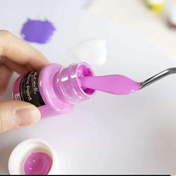 Mont Marte Signature Fabric Paint Set - 24 Colors for DIY Art