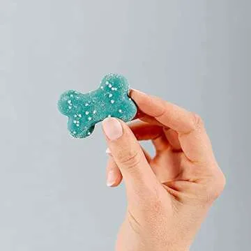 WÜFERS Green Endless Bones Dog Treats | Giftable & Healthy