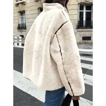 Tankaneo Women's Faux Fur Jacket for Stylish Winter Warmth