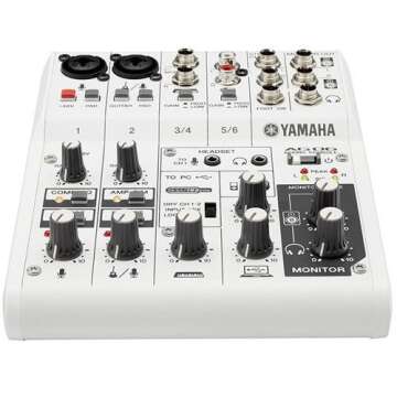 Yamaha AG06 6-Channel Mixer / 2 Microphone , White