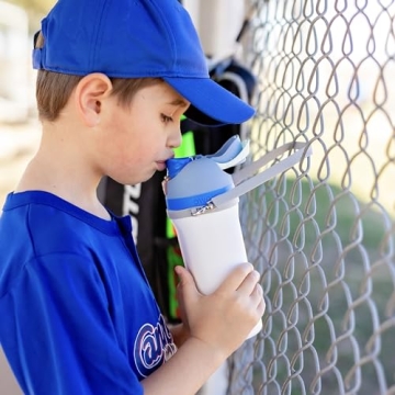 Ryan & Rose Silicone Water Bottle Handle for Easy Carrying