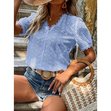 Stylish Blouse with Eyelet Lace for Everyday Wear