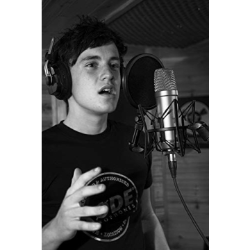 Rode NT1-A Large-Diaphragm Condenser Microphone - Best Value