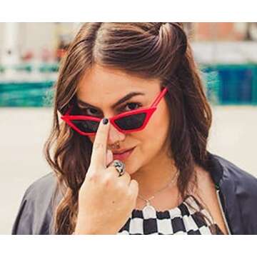 FEISEDY Small Cat Eye Sunglasses Vintage Square Shade Women Eyewear B2291