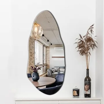 Irregular Mirror - A Stylish Addition to Any Home