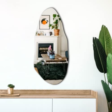 Irregular Mirror - A Stylish Addition to Any Home