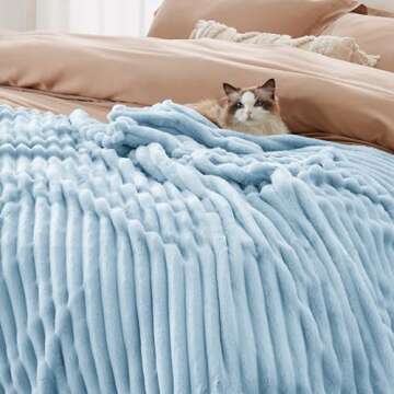 Bedsure Blue Fleece Blanket - Ultra Soft Cozy Comfort