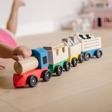 Melissa & Doug Wooden Train Set for Toddlers Fun
