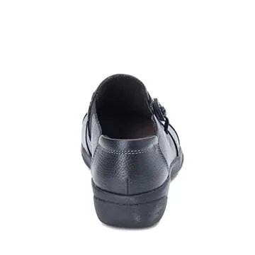 Clarks Women's Cheyn Madi Loafer, Black Tumbled Leather, 8 M US