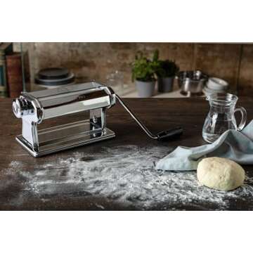 MARCATO 8342 Atlas Pasta Dough Roller, Made in Italy, Includes 180-Millimeter Pasta Roller with Hand Crank and Instructions, Silver