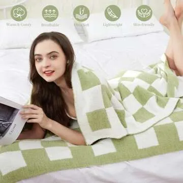 SeaRoomy Checkered Throw Blanket, Ultra Soft Cozy Microfiber Knit Throw Blanket, Warm Fluffy Reversible Checkerboard Throw Blanket for Couch Bed Travel Picnic Room Decor(Sage Green, 60"×79")