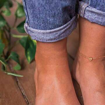 GUEMER Gold Initial Anklet for Women Tiny Heart Charm Sideways Letter S Engraved 14K Gold Plated Dainty Chain Minimalist Personalized Beach Jewelry