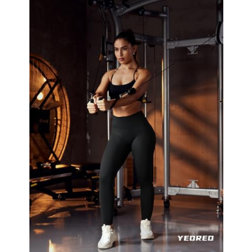 YEOREO Women's V Back Scrunch Workout Leggings - Black M