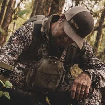 Badlands Bino XR - Premium Binocular & Rangefinder Case