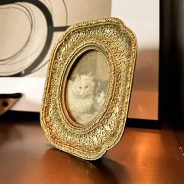 CISOO Vintage Small Oval Picture Frame for Any Occasion
