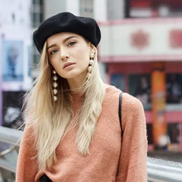 Skeleteen Stylish Black Beret for Everyone