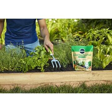 Miracle-Gro Raised Bed Plant Food, 2-Pound