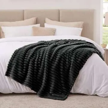 Versatile EXQ Home Fleece Throw Blanket for Cozy Comfort