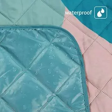 Exclusivo Mezcla Waterproof Picnic Blankets 3-Layer 60x80 INCH Large Sandproof Beach Blanket Foldable Outdoor Blanket for Camping on Grass Picnic Mat