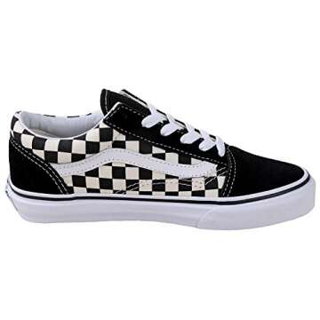Vans Girls Old Skool Suede Lace Up Skate Shoes for Casual Wear
