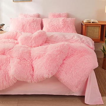 Fluffy Comforter Cover for Twin Girls' Bedrooms