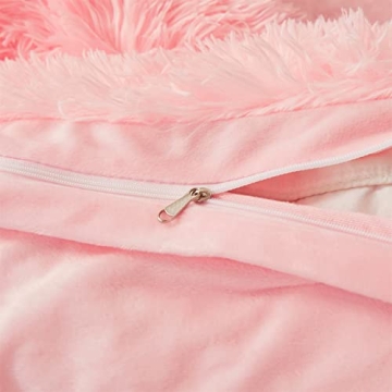 Fluffy Comforter Cover for Twin Girls' Bedrooms
